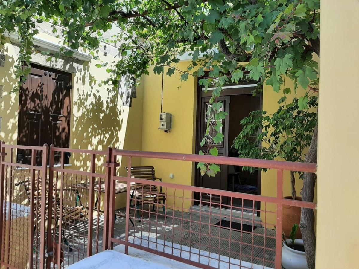 Alexandros Traditional House Ialisos Exterior foto